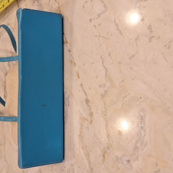 Handbag - Picture 2 of 5